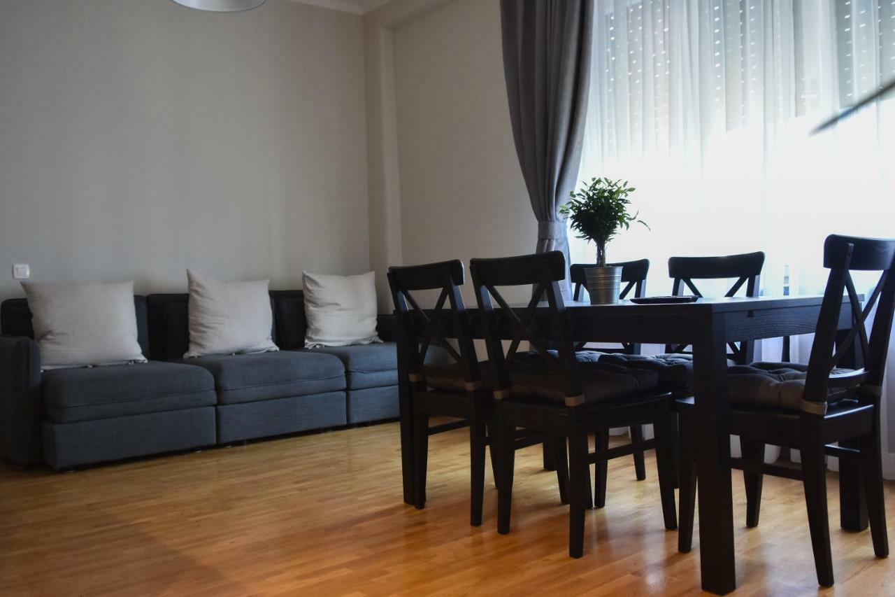 Karlo Main Square Apartments 1 Zagreb Exterior foto